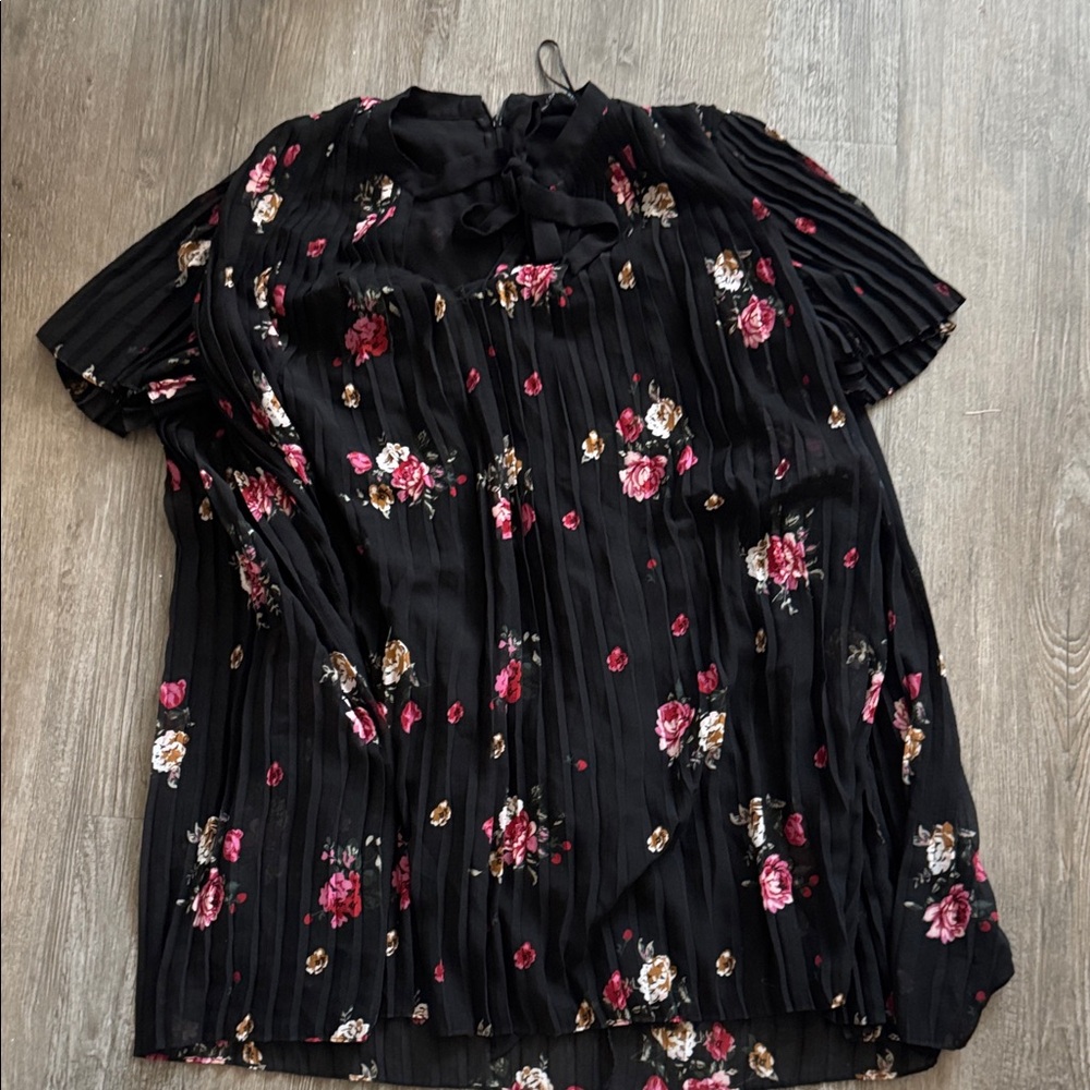 Zara Black Floral Pleated Dress